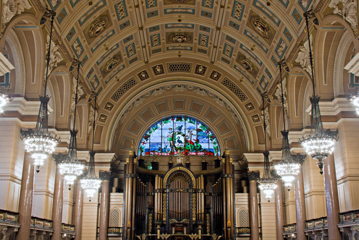 St-George's-Hall-interior